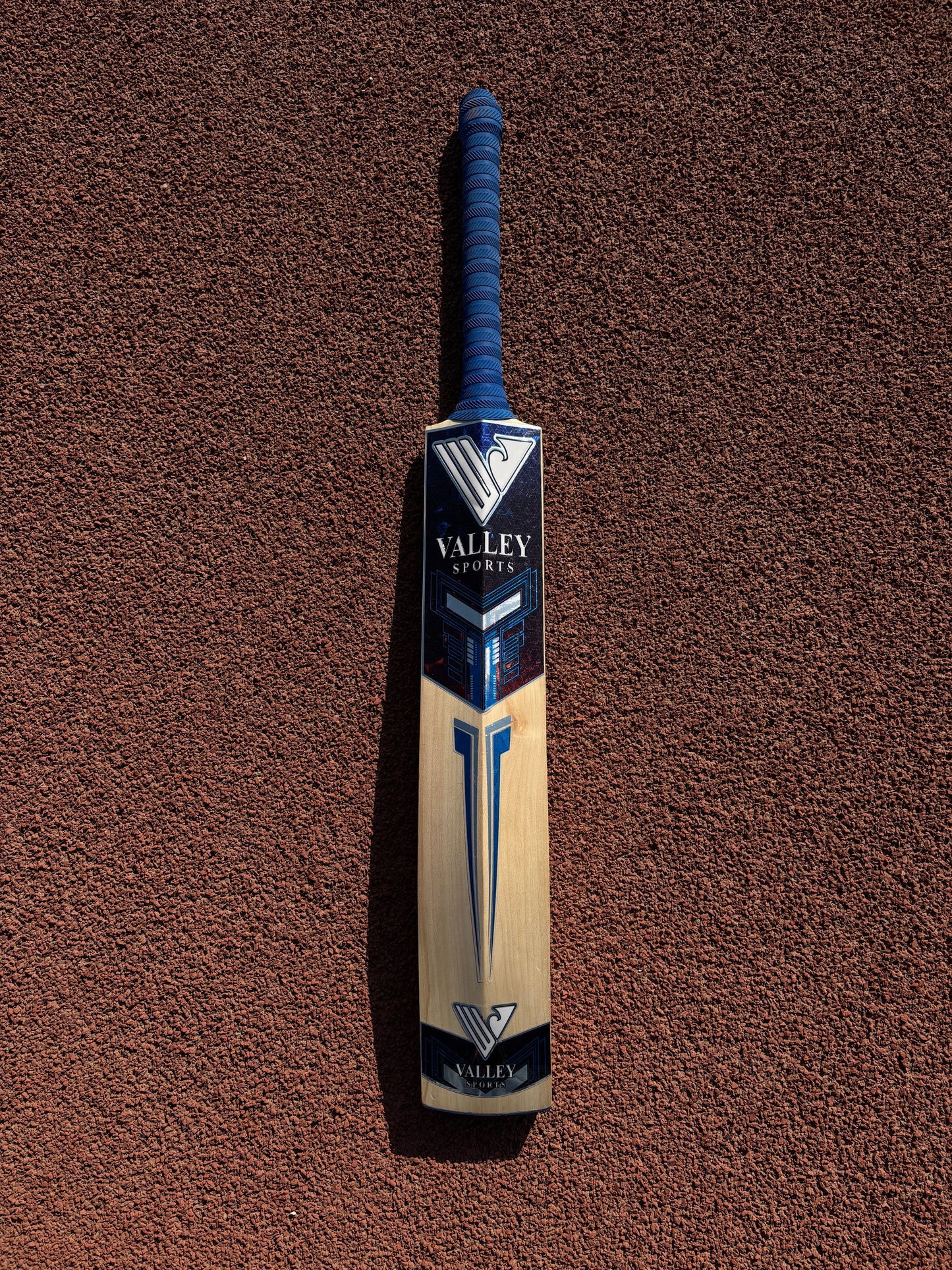 English Willow Bat - Beast Edition