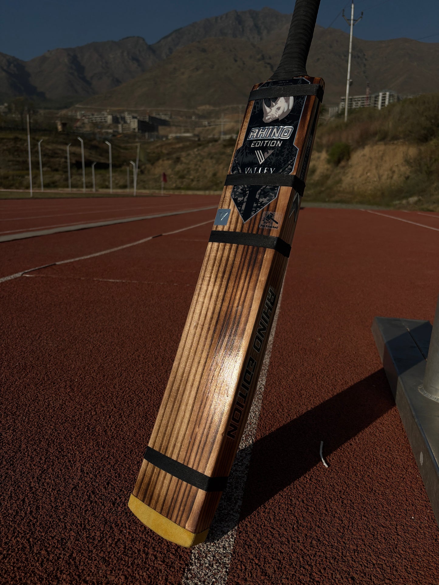 Rhino Edition Hard Tennis Bat