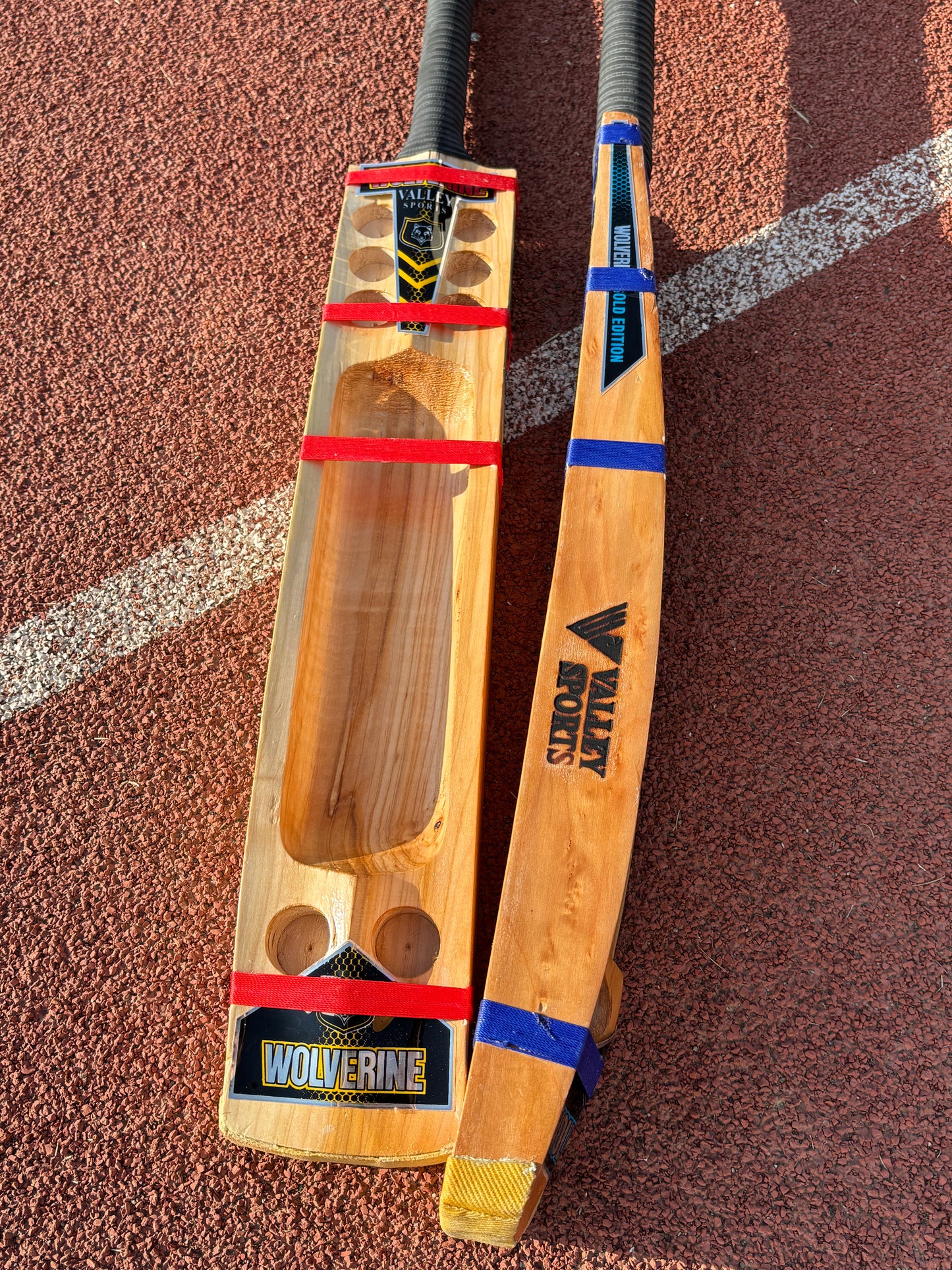 Wolverine Hard Tennis Gold Edition Bat