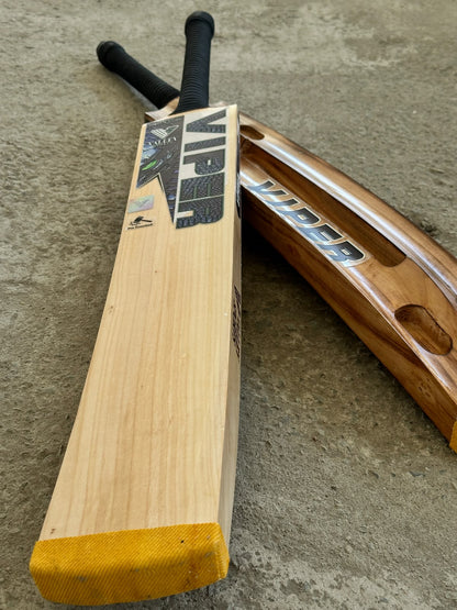 Viper Edition Hard Tennis Bat